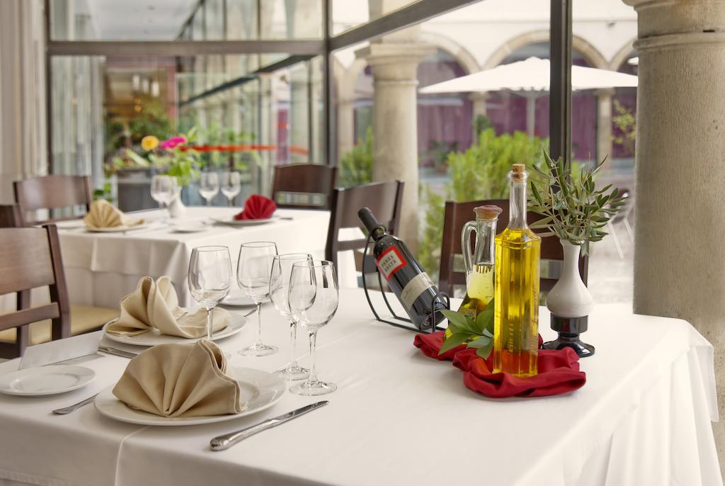 Trh Ciudad De Baeza Hotell Eksteriør bilde